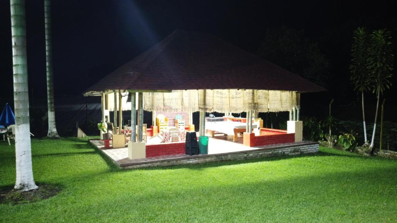 מונטנגרו Finca Hotel Los Cocos מראה חיצוני תמונה