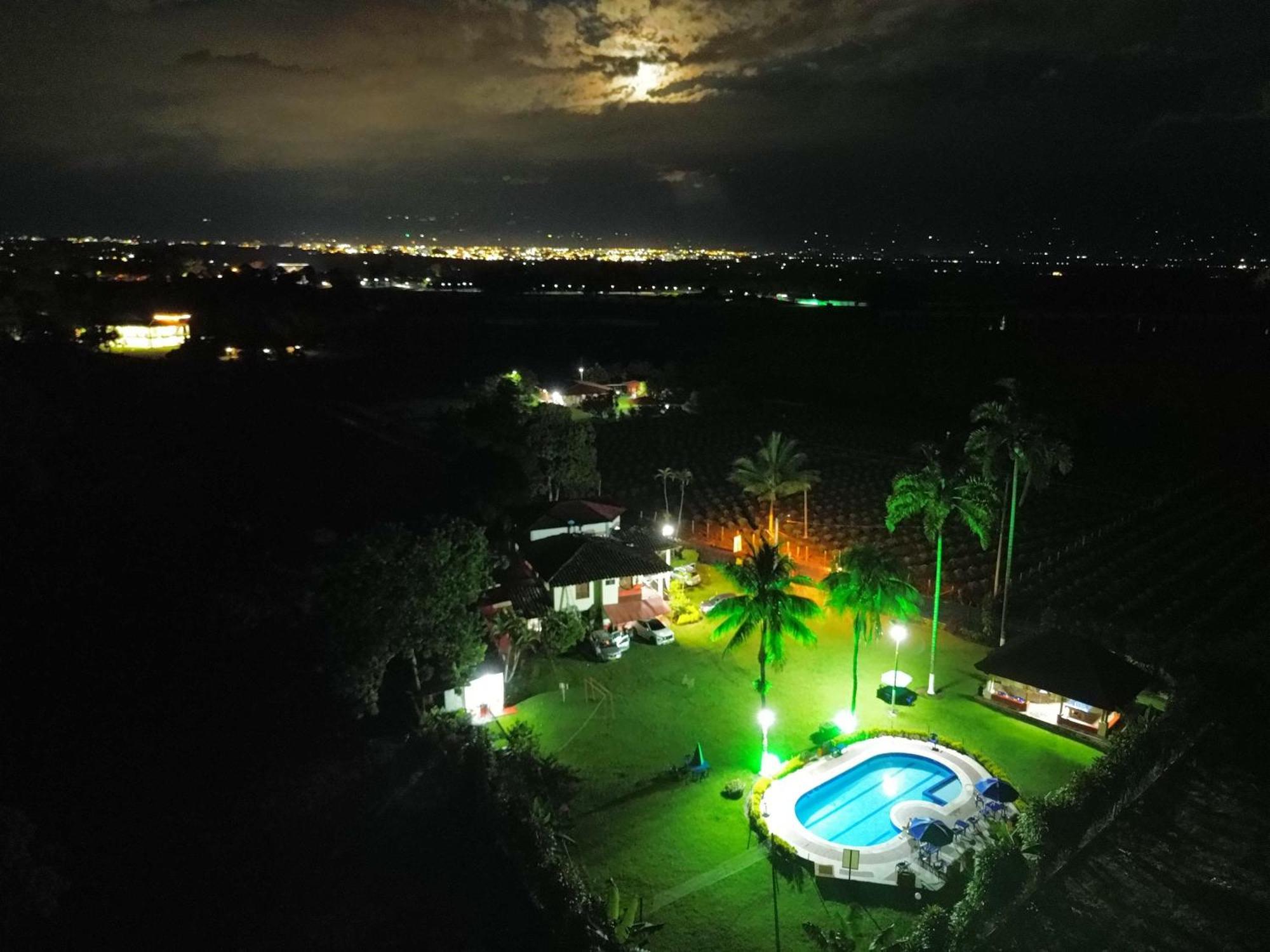 מונטנגרו Finca Hotel Los Cocos מראה חיצוני תמונה